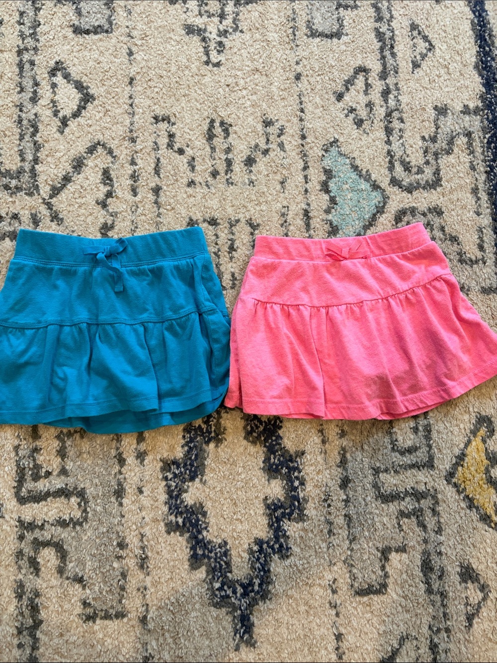 1989 Place Girls' Teal and Pink Skorts